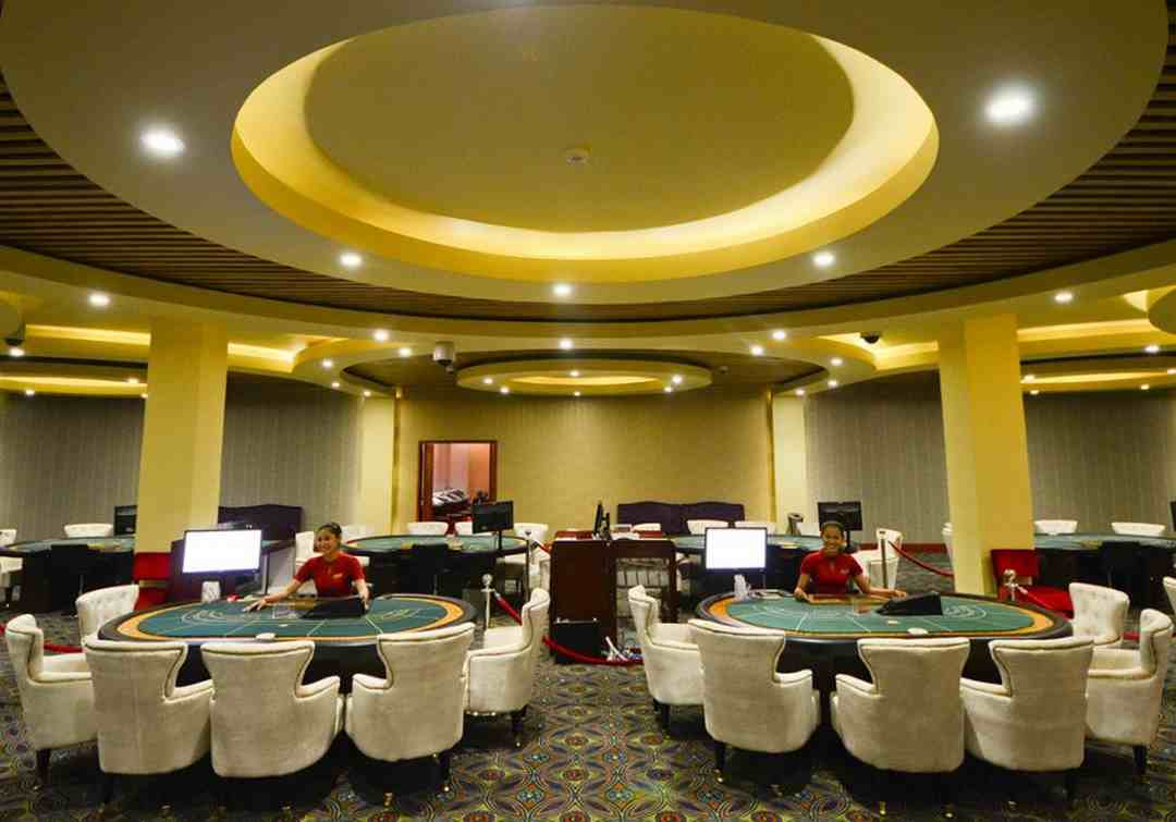 Thansur Bokor Highland Resort and Casino hoàng tráng